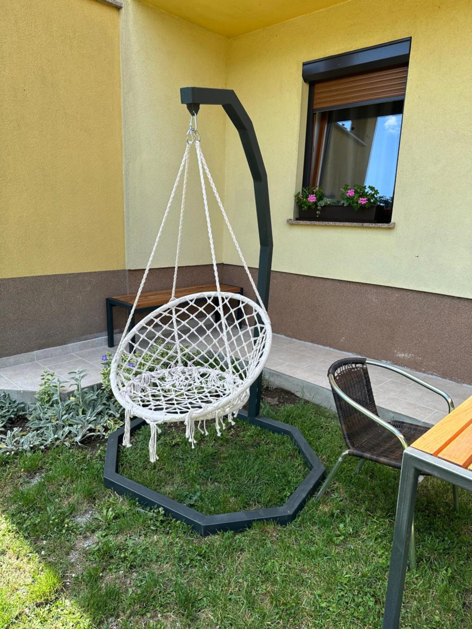 Apartma Anze Samec Dobravlje Zewnętrze zdjęcie